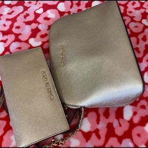 🔥FLASH SALE🔥Michael kors crossbody and wallet.